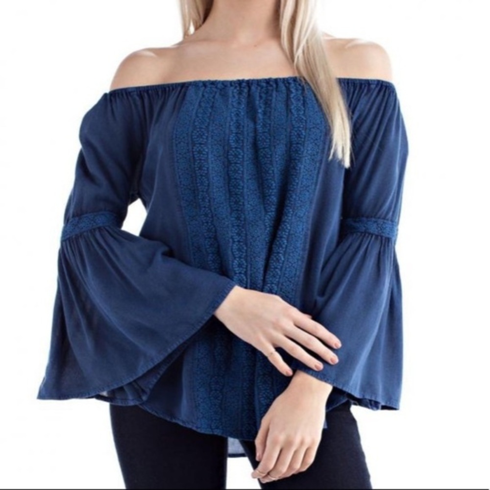 Anthropologie Solitaire Indigo Off the Shoulder BOHO Embroidered Bell Sleeve Top